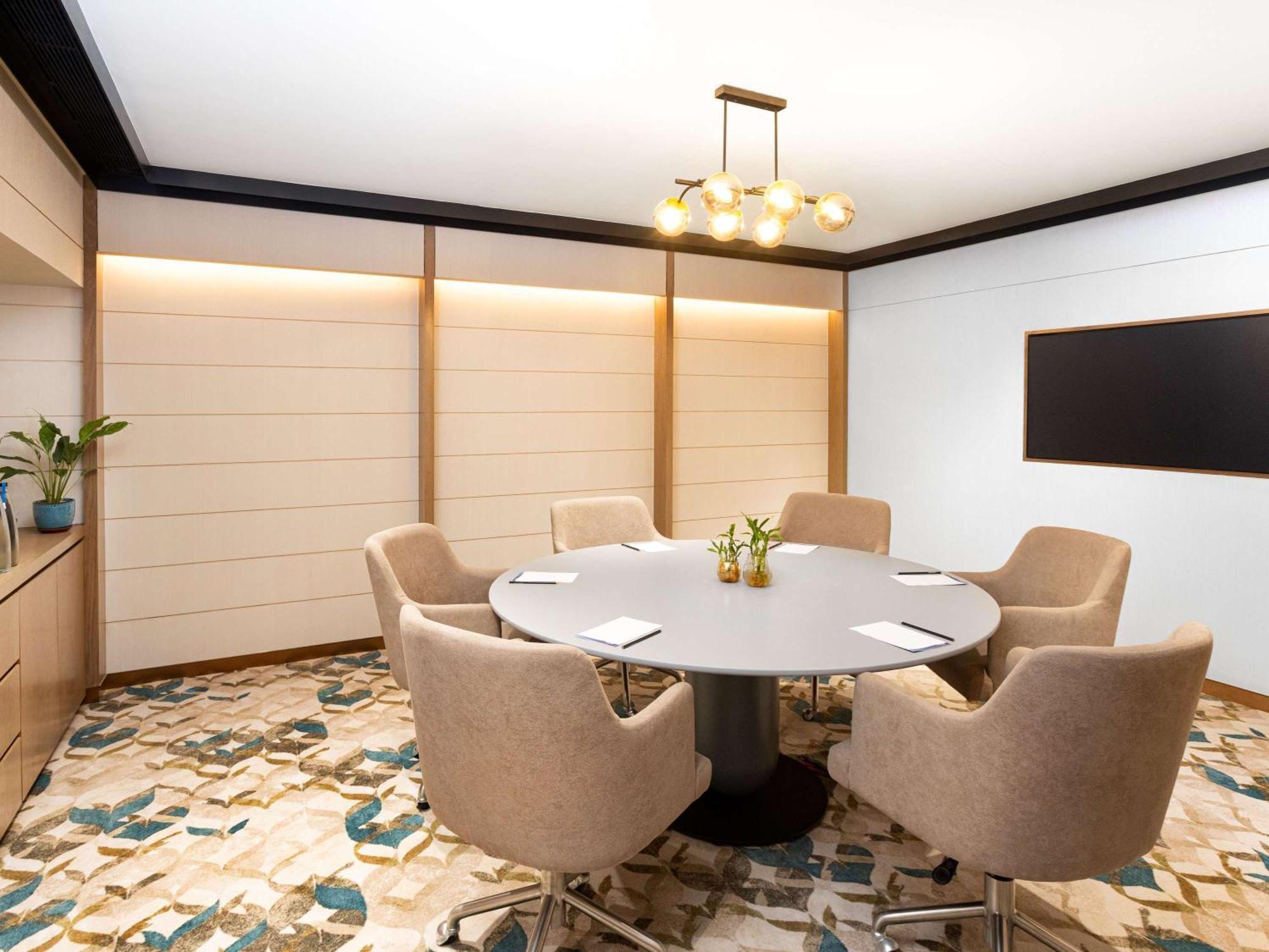 Novotel Goa Panjim Panaji Eksteriør bilde